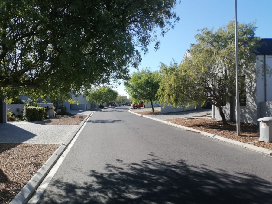 To Let 3 Bedroom Property for Rent in Aan de Wijnlanden Western Cape